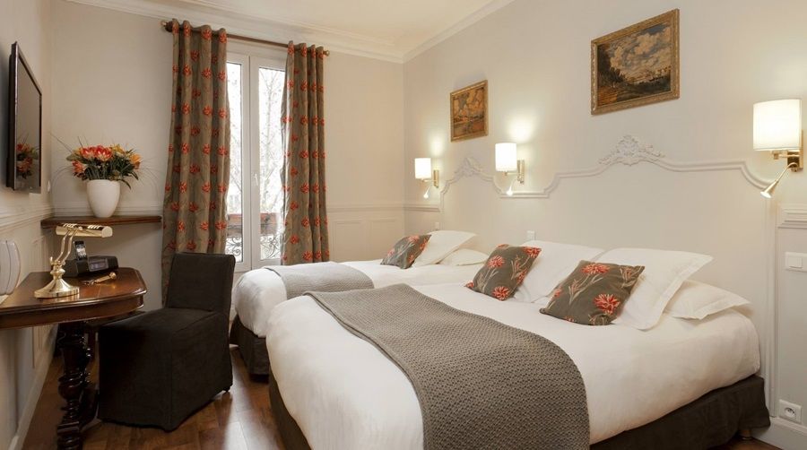 Hotel De La Porte Doree Paris Exterior photo